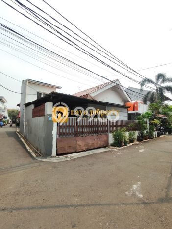 Rumah Modern 4 Kamar LT 150m2 di Rawamangun Rumah Modern 4 Kamar LT 150m2 di Rawamangun