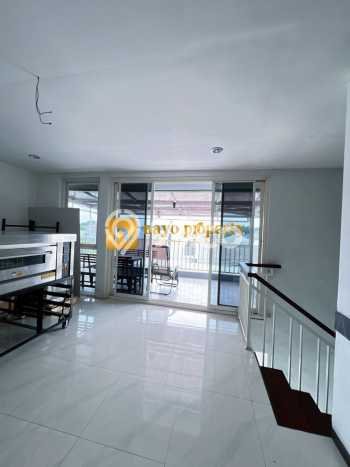 Rumah Modern Minimalis 3 KT Bisa Langsung Pindah di Wiyung Rumah Modern Minimalis 3 KT Bisa Langsung Pindah di Wiyung