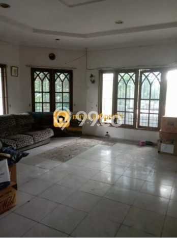 Rumah Mewah LB 550m2 Siap Huni Desain Elegan di Ragunan, Jakarta Selatan Rumah Mewah LB 550m2 Siap Huni Desain Elegan di Ragunan, Jakarta Selatan