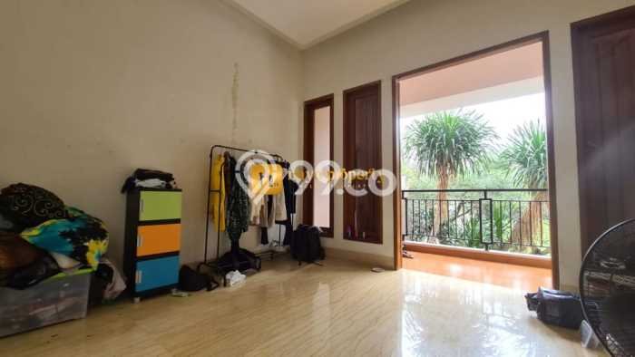 Jual Rumah Mewah Elegan Dengan View Cantik di Kemang, Jakarta Selatan Jual Rumah Mewah Elegan Dengan View Cantik di Kemang, Jakarta Selatan