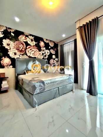 Rumah Luxury Modern Tanpa Renovasi di Lebak Bulus Jakarta Selatan Rumah Luxury Modern Tanpa Renovasi di Lebak Bulus Jakarta Selatan