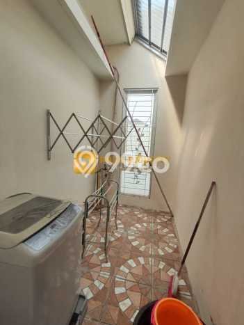 Rumah Modern 3 KT di harapan indah Bekasi Semi Furnished Rumah Modern 3 KT di harapan indah Bekasi Semi Furnished