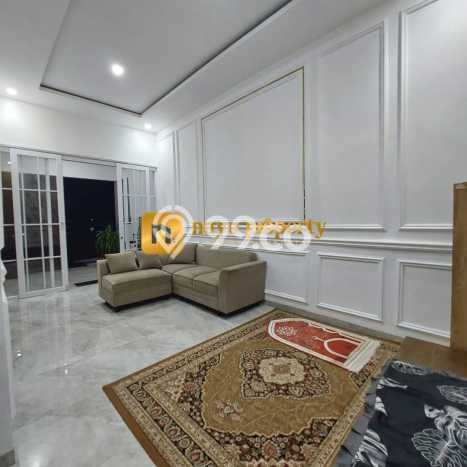 Hunian Cantik Modern Lb 140m2 di Cilodong, Depok Hunian Cantik Modern Lb 140m2 di Cilodong, Depok