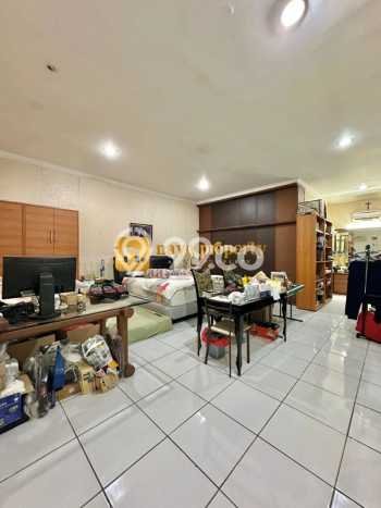 Rumah Mewah LB 350m2 Siap Huni Desain Elegan di Cipete, Jakarta Selatan Rumah Mewah LB 350m2 Siap Huni Desain Elegan di Cipete, Jakarta Selatan