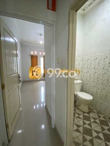 For Sale Hunian Rumah Terawat 4 Kamar di Condet, Jakarta Timur For Sale Hunian Rumah Terawat 4 Kamar di Condet, Jakarta Timur