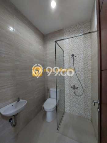 Rumah Mewah Dijual LT 144m2 di Lowokwaru, Malang Rumah Mewah Dijual LT 144m2 di Lowokwaru, Malang