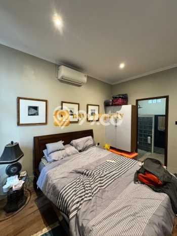 Rumah Luxury Modern Siap Huni di Cirendeu Jakarta Selatan Rumah Luxury Modern Siap Huni di Cirendeu Jakarta Selatan