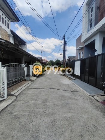Rumah Minimalis 2 KT LT 103m2 di Pekayon Rumah Minimalis 2 KT LT 103m2 di Pekayon