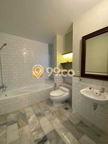 Hunian Mewah LB 260m2 Siap Pakai Desain Elegan di Rawamangun, Jakarta Timur Hunian Mewah LB 260m2 Siap Pakai Desain Elegan di Rawamangun, Jakarta Timur