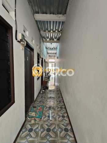 Kost Dijual di Cipinang dengan 5 KT dan Luas 126m2 Kost Dijual di Cipinang dengan 5 KT dan Luas 126m2