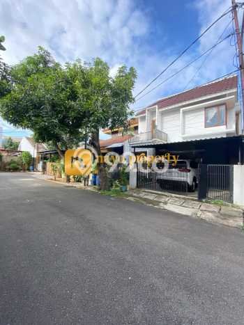 Hunian Mewah Siap Huni LT 144m2 di Duren Sawit, Jakarta Timur Hunian Mewah Siap Huni LT 144m2 di Duren Sawit, Jakarta Timur