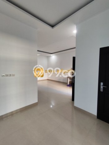 Rumah Modern 3 KT di Lubang Buaya Jakarta Timur Unfurnished Rumah Modern 3 KT di Lubang Buaya Jakarta Timur Unfurnished