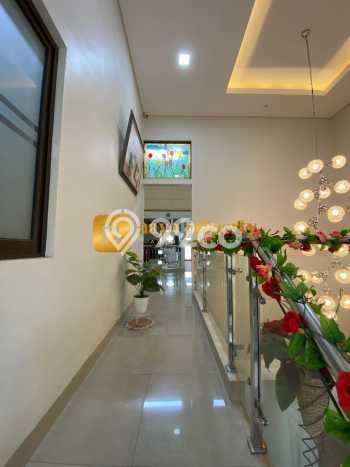 Rumah Modern 6 Kamar LT 140m2 di Cimuning Rumah Modern 6 Kamar LT 140m2 di Cimuning