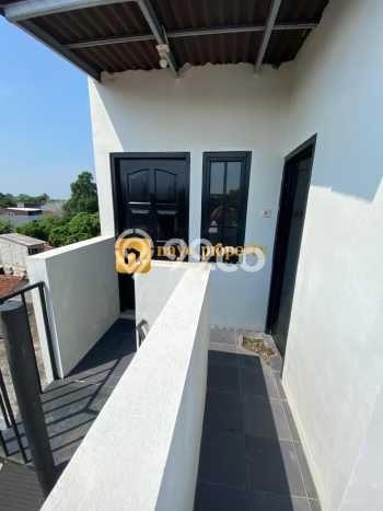 Dijual Cepat Rumah Bagus Siap Huni LB 160m2 di Cinere, Depok Dijual Cepat Rumah Bagus Siap Huni LB 160m2 di Cinere, Depok
