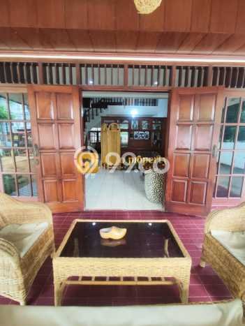 Siap Huni Hunian Elit 6 Kamar di Matraman Dekat ke Mana Saja Siap Huni Hunian Elit 6 Kamar di Matraman Dekat ke Mana Saja