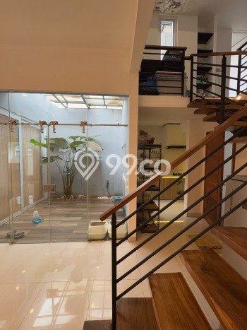 Jual Rumah Luas Megah Dengan View Eksklusif di Tanjung Barat, Jakarta Selatan Jual Rumah Luas Megah Dengan View Eksklusif di Tanjung Barat, Jakarta Selatan