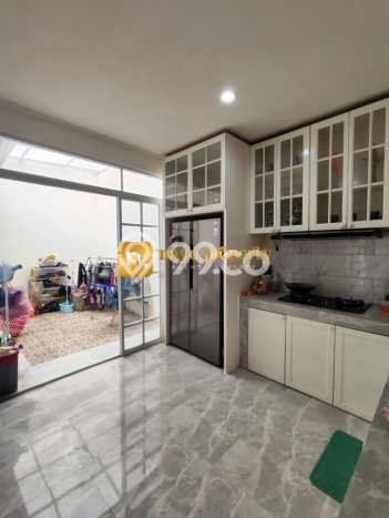 Rumah Modern 4 KT LT 140m2 di Sukmajaya Rumah Modern 4 KT LT 140m2 di Sukmajaya