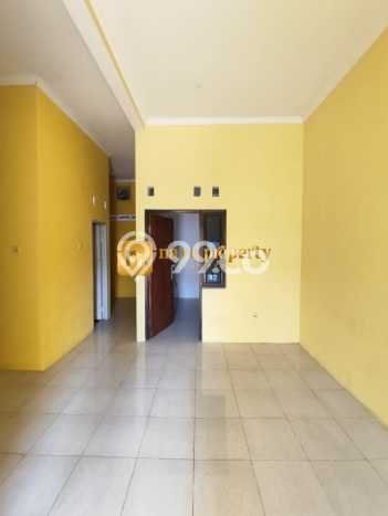 Dijual Rumah 2 Kamar Lokasi Strategis Nyaman dan Strategis di Ciracas Dijual Rumah 2 Kamar Lokasi Strategis Nyaman dan Strategis di Ciracas