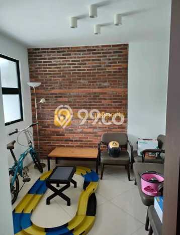 Dijual Cepat Rumah Bagus Siap Huni LB 170m2 di Sidoarjo, Sidoarjo Dijual Cepat Rumah Bagus Siap Huni LB 170m2 di Sidoarjo, Sidoarjo