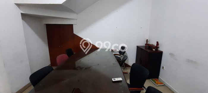 Unit Ruko Disewakan di Gandaria di Area Ramai & Strategis Unit Ruko Disewakan di Gandaria di Area Ramai & Strategis