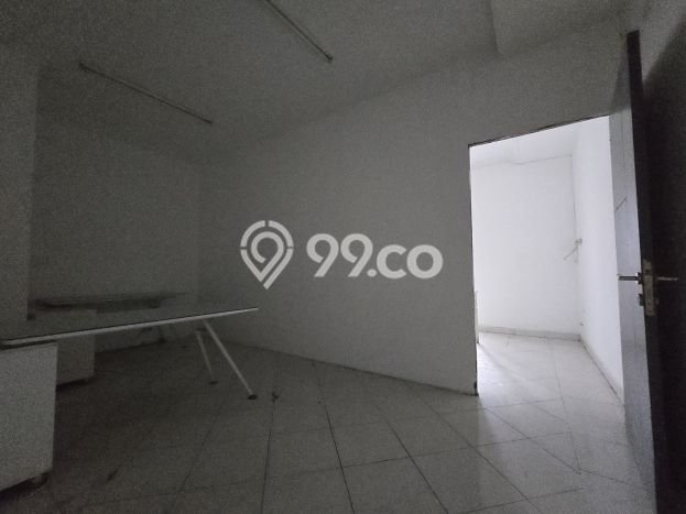 Unit Ruko disewakan di Kebayoran Baru Jakarta Selatan dengan LT 115m2 / LB 280m2 Unit Ruko disewakan di Kebayoran Baru Jakarta Selatan dengan LT 115m2 / LB 280m2