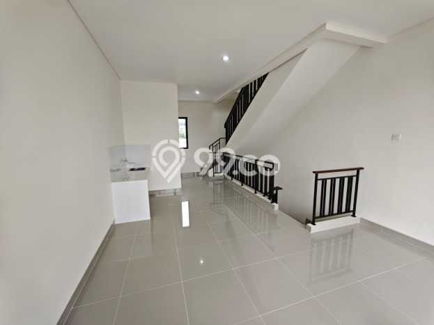FOR RENT! Ruko di Gading Serpong Cocok untuk Bisnis 121m2 FOR RENT! Ruko di Gading Serpong Cocok untuk Bisnis 121m2
