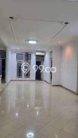 Disewakan! Rumah 3 Kamar Tidur &
2 Kamar Mandi di Gading Serpong, Tangerang Disewakan! Rumah 3 Kamar Tidur &
2 Kamar Mandi di Gading Serpong, Tangerang