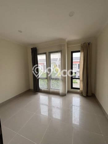 Disewakan! Rumah 2 Kamar Tidur &
2 Kamar Mandi di Gading Serpong, Tangerang Disewakan! Rumah 2 Kamar Tidur &
2 Kamar Mandi di Gading Serpong, Tangerang