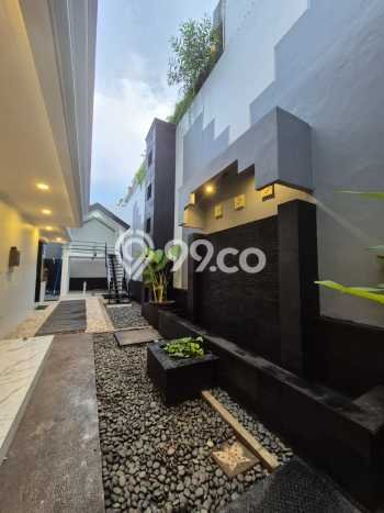 Rumah Elit LB 500m2 Siap Pakai Desain Elegan di Sektor 8 - Bintaro, Tangerang Selatan Rumah Elit LB 500m2 Siap Pakai Desain Elegan di Sektor 8 - Bintaro, Tangerang Selatan