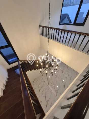 Rumah Elit LB 500m2 Siap Pakai Desain Elegan di Sektor 8 - Bintaro, Tangerang Selatan Rumah Elit LB 500m2 Siap Pakai Desain Elegan di Sektor 8 - Bintaro, Tangerang Selatan