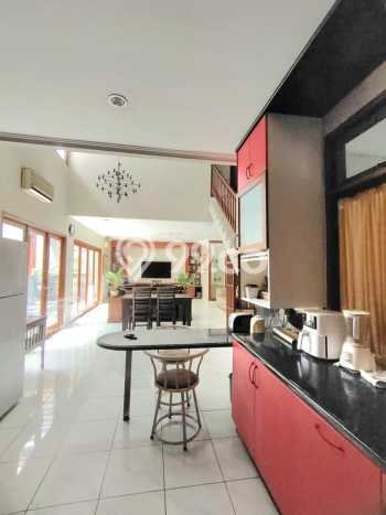 Rumah Luxury Modern Siap Huni di Sektor 9-Bintaro Tangerang Selatan Rumah Luxury Modern Siap Huni di Sektor 9-Bintaro Tangerang Selatan