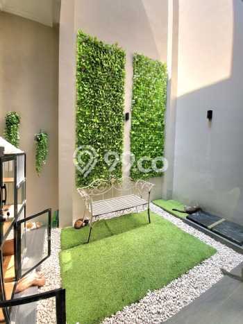 Rumah Elit LB 385m2 Siap Huni Desain Elegan di Sektor 7-Bintaro, Tangerang Selatan Rumah Elit LB 385m2 Siap Huni Desain Elegan di Sektor 7-Bintaro, Tangerang Selatan