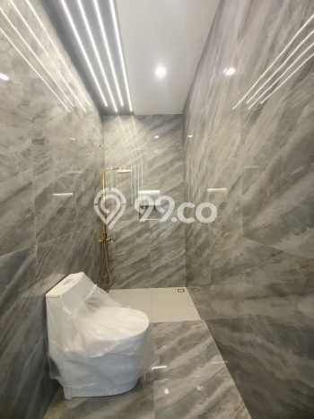 Ready to Use! Luxury House LT 120m2 Desain Elegan di Sektor 9-Bintaro Ready to Use! Luxury House LT 120m2 Desain Elegan di Sektor 9-Bintaro