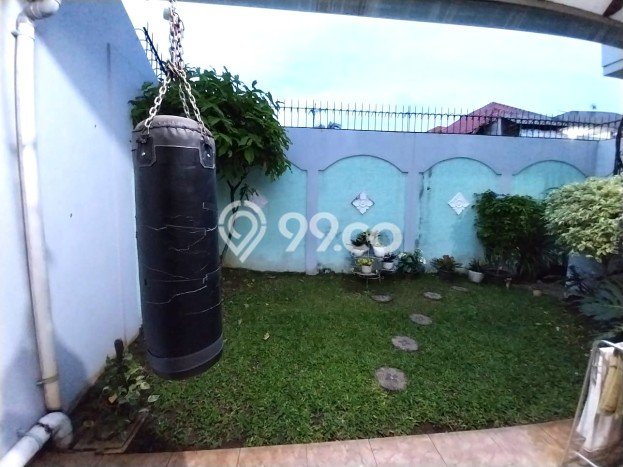 Dijual Rumah Premium dengan Fasilitas Sekitar Lengkap di Mampang Prapatan, Jakarta Selatan Dijual Rumah Premium dengan Fasilitas Sekitar Lengkap di Mampang Prapatan, Jakarta Selatan