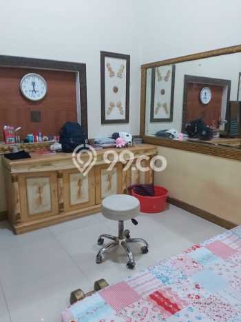 Hunian Eksklusif Dijual LT 200m2 di Ciputat, Tangerang Selatan Hunian Eksklusif Dijual LT 200m2 di Ciputat, Tangerang Selatan