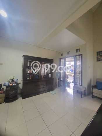 For Sale! Luxury House LT 131m2 Desain Modern di Sektor 9-Bintaro For Sale! Luxury House LT 131m2 Desain Modern di Sektor 9-Bintaro