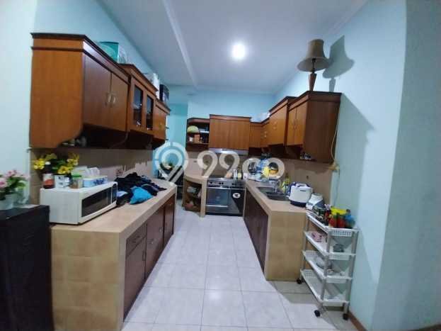 Dijual Rumah Premium dengan Fasilitas Sekitar Lengkap di Mampang Prapatan, Jakarta Selatan Dijual Rumah Premium dengan Fasilitas Sekitar Lengkap di Mampang Prapatan, Jakarta Selatan