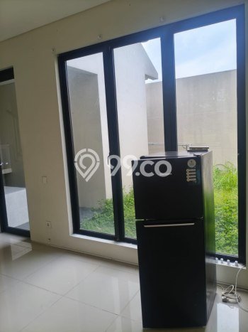 Disewakan! Rumah 3 Kamar Tidur &
2 Kamar Mandi di Citraland, Surabaya Disewakan! Rumah 3 Kamar Tidur &
2 Kamar Mandi di Citraland, Surabaya