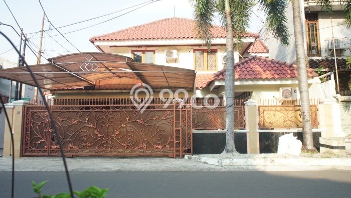 Dijual Rumah Premium dengan Fasilitas Sekitar Lengkap di Pulo Gadung, Jakarta Timur Dijual Rumah Premium dengan Fasilitas Sekitar Lengkap di Pulo Gadung, Jakarta Timur