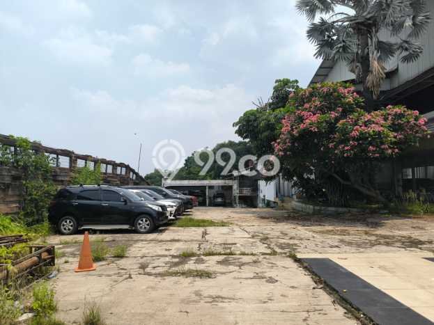 Unit Komersial Disewakan di Tangerang Kota di Area Ramai & Strategis Unit Komersial Disewakan di Tangerang Kota di Area Ramai & Strategis