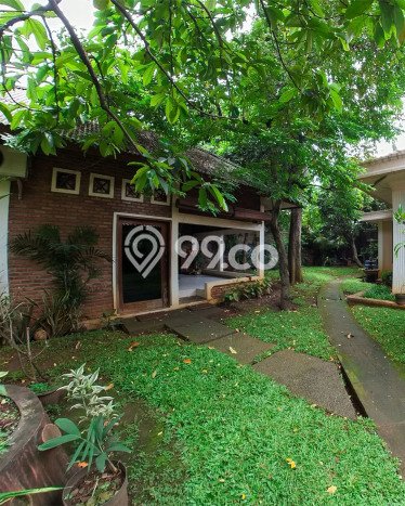 Lahan Kosong Dijual di Kebayoran Lama, Jakarta Selatan, Luas 1398m2 Area Strategis Lahan Kosong Dijual di Kebayoran Lama, Jakarta Selatan, Luas 1398m2 Area Strategis