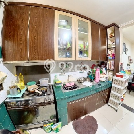 Dijual Rumah Luas Elegan Dengan View Cantik di Meruya, Jakarta Barat Dijual Rumah Luas Elegan Dengan View Cantik di Meruya, Jakarta Barat