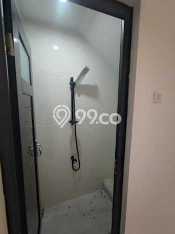 For Sale Rumah 3 Kamar Lokasi Ideal Bagus dan Strategis di Karang Tengah For Sale Rumah 3 Kamar Lokasi Ideal Bagus dan Strategis di Karang Tengah