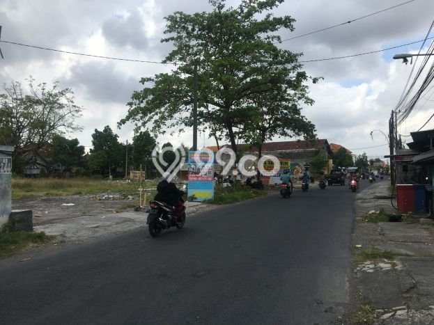 Lahan Kosong Dijual di Denpasar Barat, Denpasar, Luas 1600m2 Area Strategis Lahan Kosong Dijual di Denpasar Barat, Denpasar, Luas 1600m2 Area Strategis