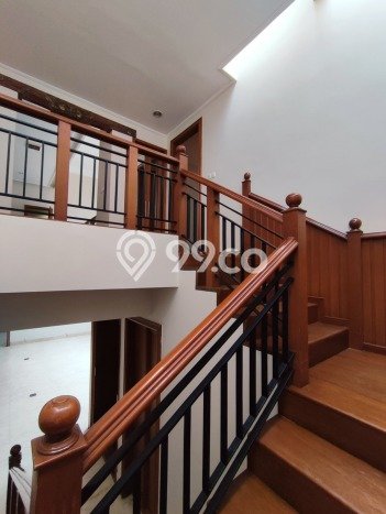 Disewakan Rumah Modern di Kebayoran Baru Harga Rp 600 Juta/ Tahun Disewakan Rumah Modern di Kebayoran Baru Harga Rp 600 Juta/ Tahun