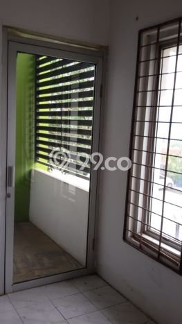 Ruko Kawasan Samarinda Kunjang, Luas 110m², Kawasan Strategis, Siap Usaha Ruko Kawasan Samarinda Kunjang, Luas 110m², Kawasan Strategis, Siap Usaha