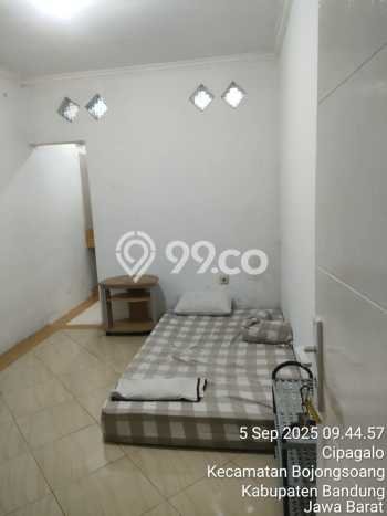 Untuk Dijual Kost di Bojongsoang, Bandung, 7 KT, 5 KM, Luas 150m2 Untuk Dijual Kost di Bojongsoang, Bandung, 7 KT, 5 KM, Luas 150m2