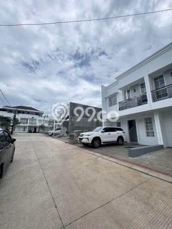 Disewakan Cepat Rumah Kondisi Baik di Area Coblong, Bandung Disewakan Cepat Rumah Kondisi Baik di Area Coblong, Bandung