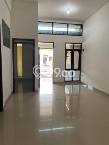 Jual Rumah Strategis Bagus Punya 3 KT di Antapani Bandung SHM Jual Rumah Strategis Bagus Punya 3 KT di Antapani Bandung SHM