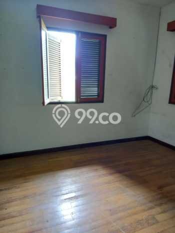 FOR SALE! Vila Kawasan , Luas 1400m2m², Lokasi Strategis FOR SALE! Vila Kawasan , Luas 1400m2m², Lokasi Strategis
